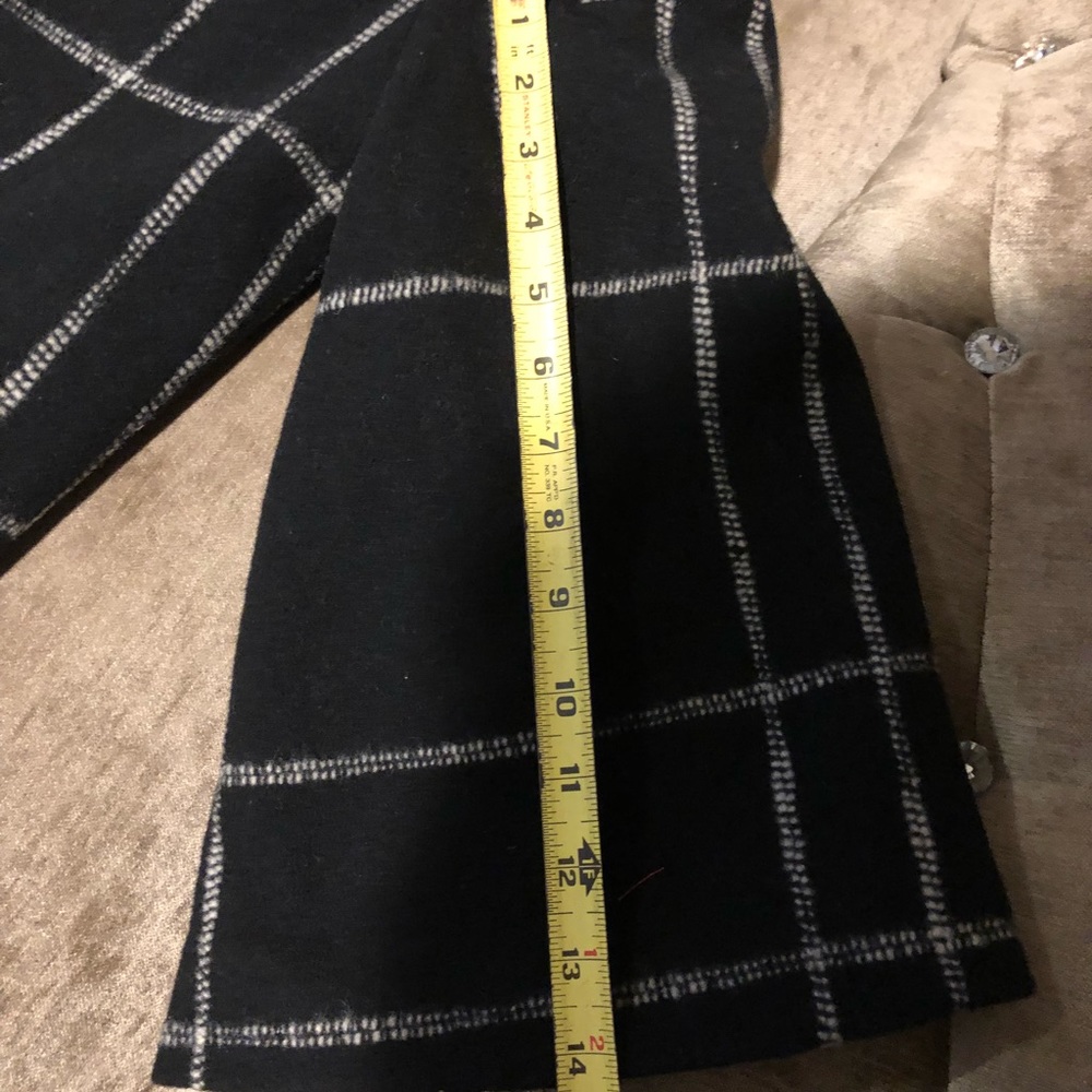 Coat - Picture 4 of 5